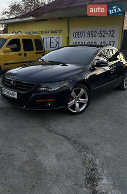 Купе Volkswagen CC / Passat CC 2011 в Запоріжжі