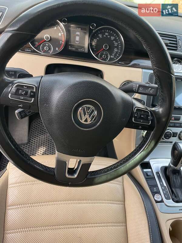Купе Volkswagen CC / Passat CC 2013 в Ровно
