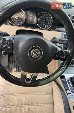 Купе Volkswagen CC / Passat CC 2013 в 