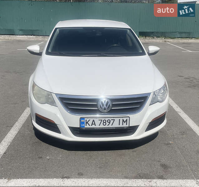 Volkswagen CC / Passat CC 2011