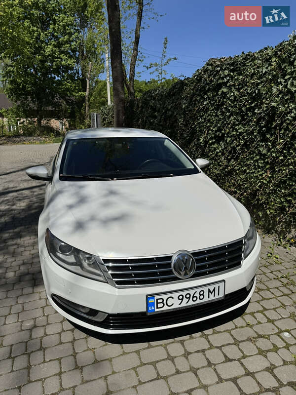 Купе Volkswagen CC / Passat CC 2012 в 