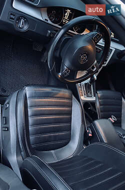 Купе Volkswagen CC / Passat CC 2012 в 