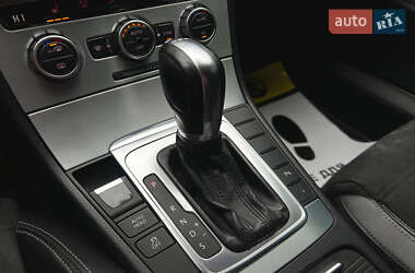 Купе Volkswagen CC / Passat CC 2012 в 