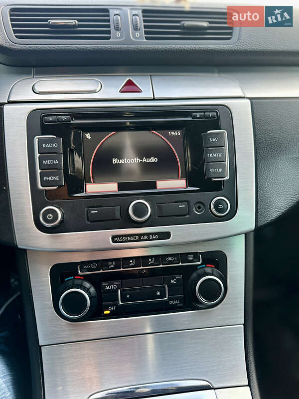 Купе Volkswagen CC / Passat CC 2009 в Києві