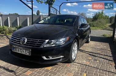 Седан Volkswagen CC / Passat CC 2013 в 