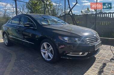 Седан Volkswagen CC / Passat CC 2013 в 