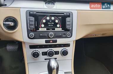 Купе Volkswagen CC / Passat CC 2015 в 