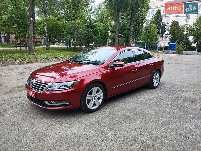 Купе Volkswagen CC / Passat CC 2015 в 