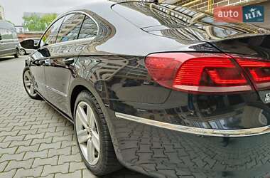 Купе Volkswagen CC / Passat CC 2015 в 