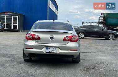 Купе Volkswagen CC / Passat CC 2010 в 