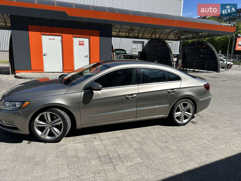 Купе Volkswagen CC / Passat CC 2012 в Львові фото 5 Купе Volkswagen CC / Passat CC 2012 в Львові