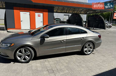 Купе Volkswagen CC / Passat CC 2012 в 