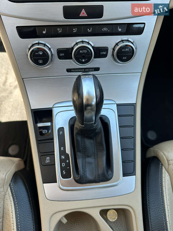 Купе Volkswagen CC / Passat CC 2012 в Львові фото 15 Купе Volkswagen CC / Passat CC 2012 в Львові