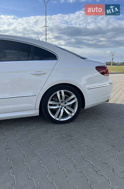 Купе Volkswagen CC / Passat CC 2013 в 