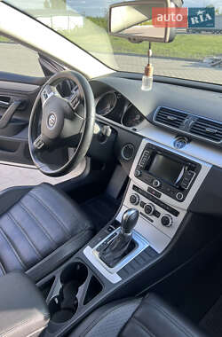 Купе Volkswagen CC / Passat CC 2013 в 