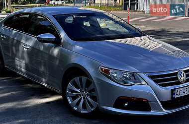 Купе Volkswagen CC / Passat CC 2010 в 