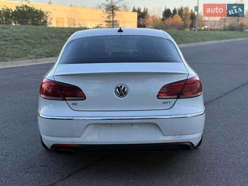 Купе Volkswagen CC / Passat CC 2014 в Києві