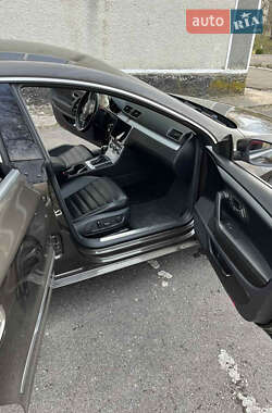 Купе Volkswagen CC / Passat CC 2012 в 