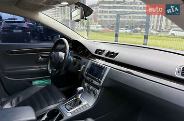 Купе Volkswagen CC / Passat CC 2012 в 