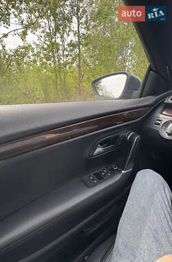 Купе Volkswagen CC / Passat CC 2012 в 