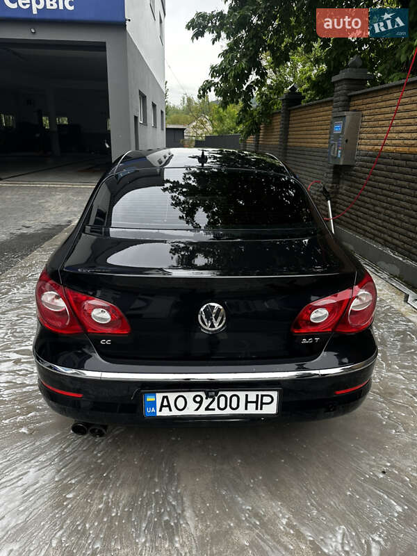 Купе Volkswagen CC / Passat CC 2010 в Тячеве