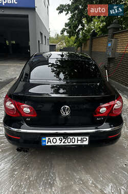 Купе Volkswagen CC / Passat CC 2010 в 