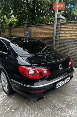 Купе Volkswagen CC / Passat CC 2010 в 