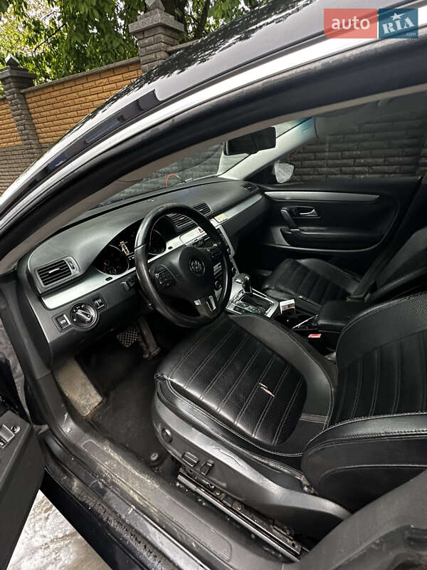 Купе Volkswagen CC / Passat CC 2010 в Тячеве