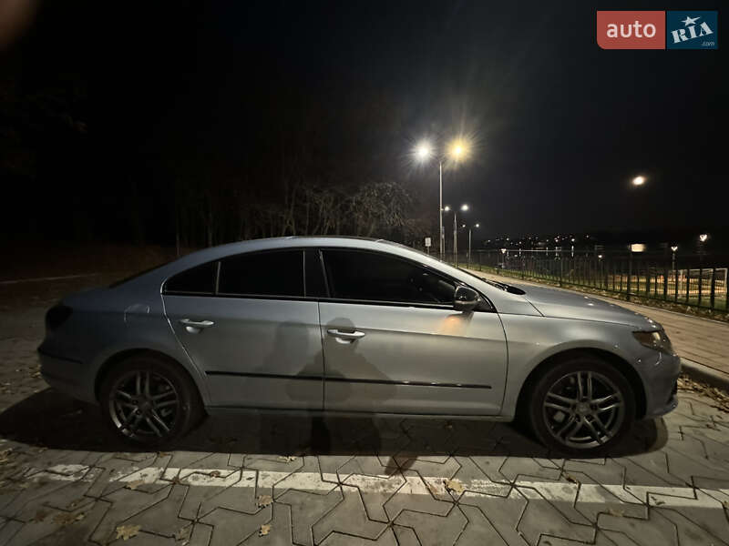 Купе Volkswagen CC / Passat CC 2009 в Тернополе