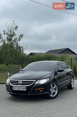 Купе Volkswagen CC / Passat CC 2009 в Надвірній