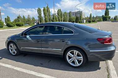 Купе Volkswagen CC / Passat CC 2013 в 