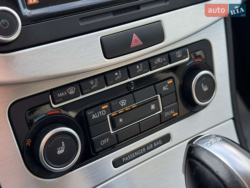 Купе Volkswagen CC / Passat CC 2012 в Хмельницком
