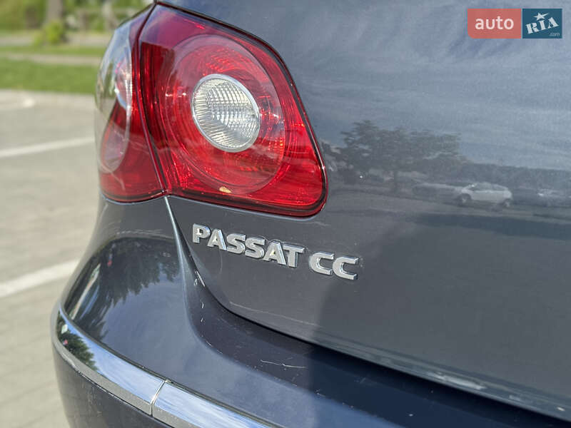 Купе Volkswagen CC / Passat CC 2012 в Хмельницком