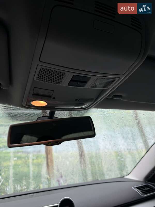 Купе Volkswagen CC / Passat CC 2011 в Кропивницком