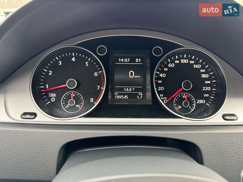 Купе Volkswagen CC / Passat CC 2011 в Кропивницком