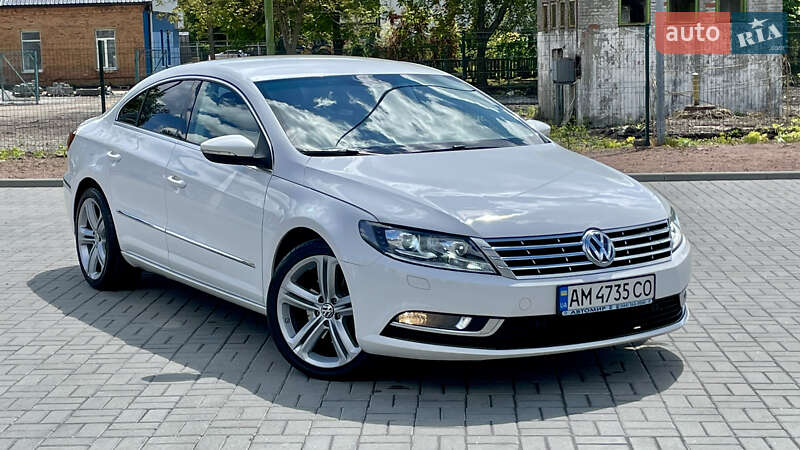 Купе Volkswagen CC / Passat CC 2012 в 