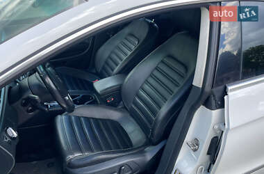 Купе Volkswagen CC / Passat CC 2012 в 