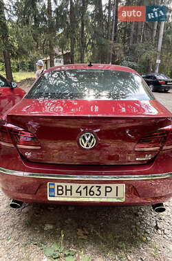 Купе Volkswagen CC / Passat CC 2014 в 
