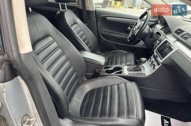 Купе Volkswagen CC / Passat CC 2012 в 