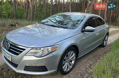 Купе Volkswagen CC / Passat CC 2010 в 