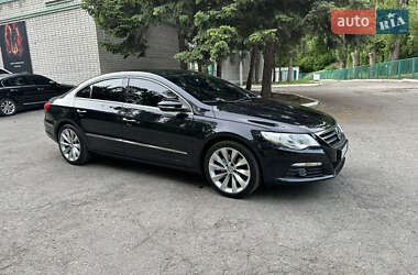 Купе Volkswagen CC / Passat CC 2009 в 