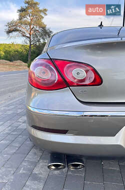 Купе Volkswagen CC / Passat CC 2010 в 