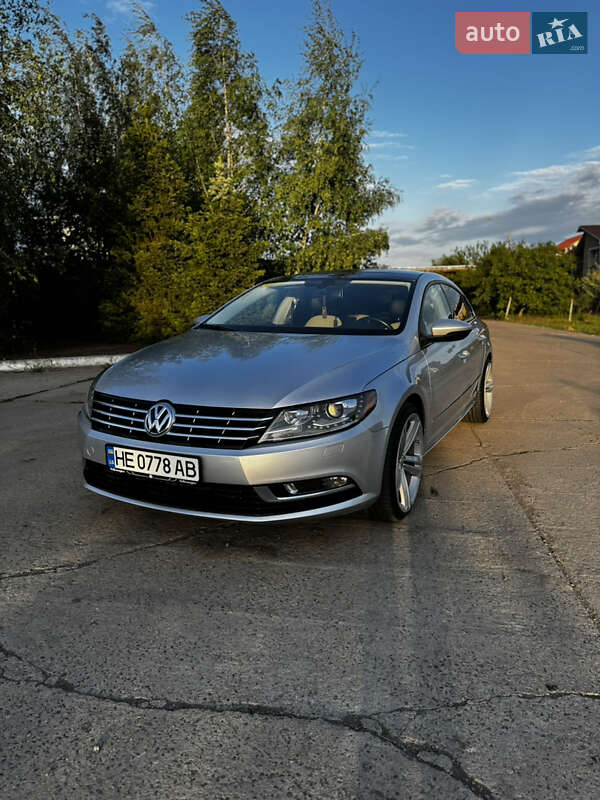 Купе Volkswagen CC / Passat CC 2012 в Южноукраїнську