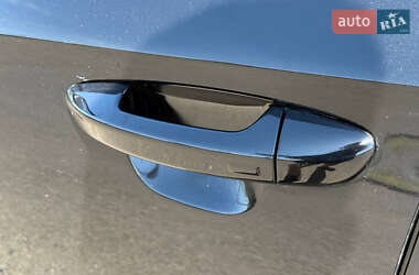 Купе Volkswagen CC / Passat CC 2012 в 