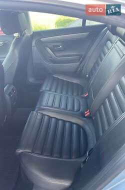 Купе Volkswagen CC / Passat CC 2013 в 