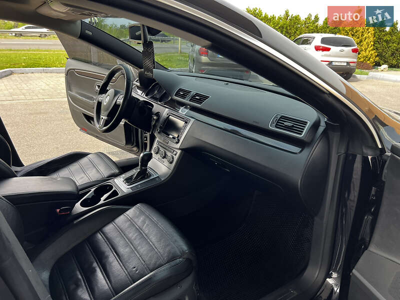 Купе Volkswagen CC / Passat CC 2014 в Днепре