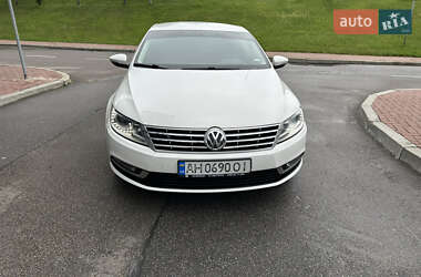 Купе Volkswagen CC / Passat CC 2012 в Києві