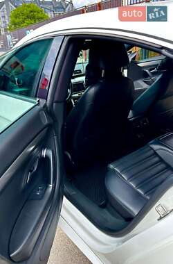 Купе Volkswagen CC / Passat CC 2011 в 