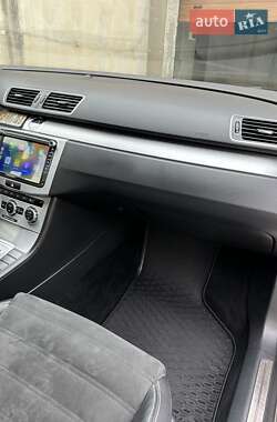 Купе Volkswagen CC / Passat CC 2013 в 