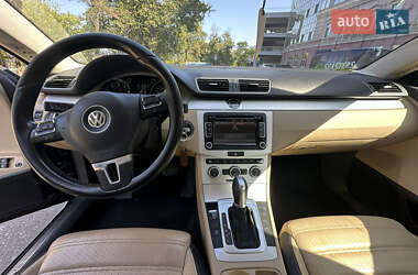 Купе Volkswagen CC / Passat CC 2012 в 